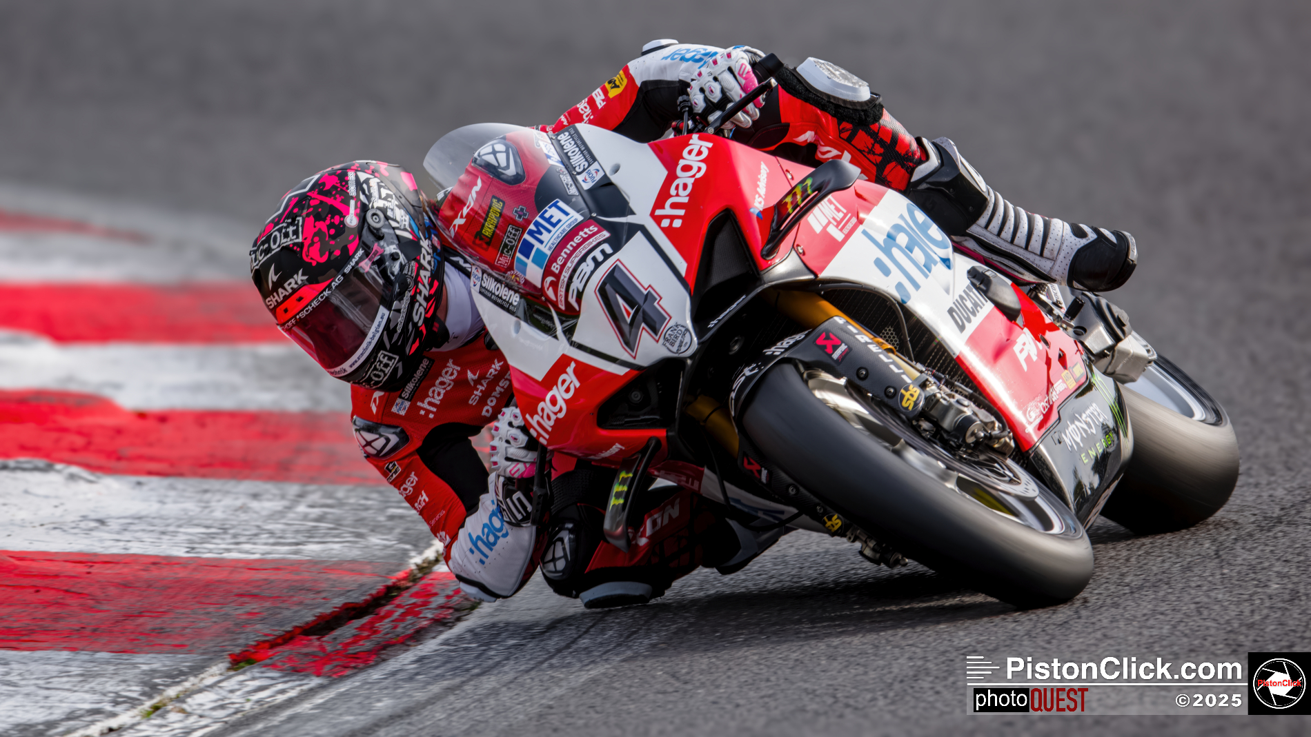 British Superbikes Finale Scott Redding