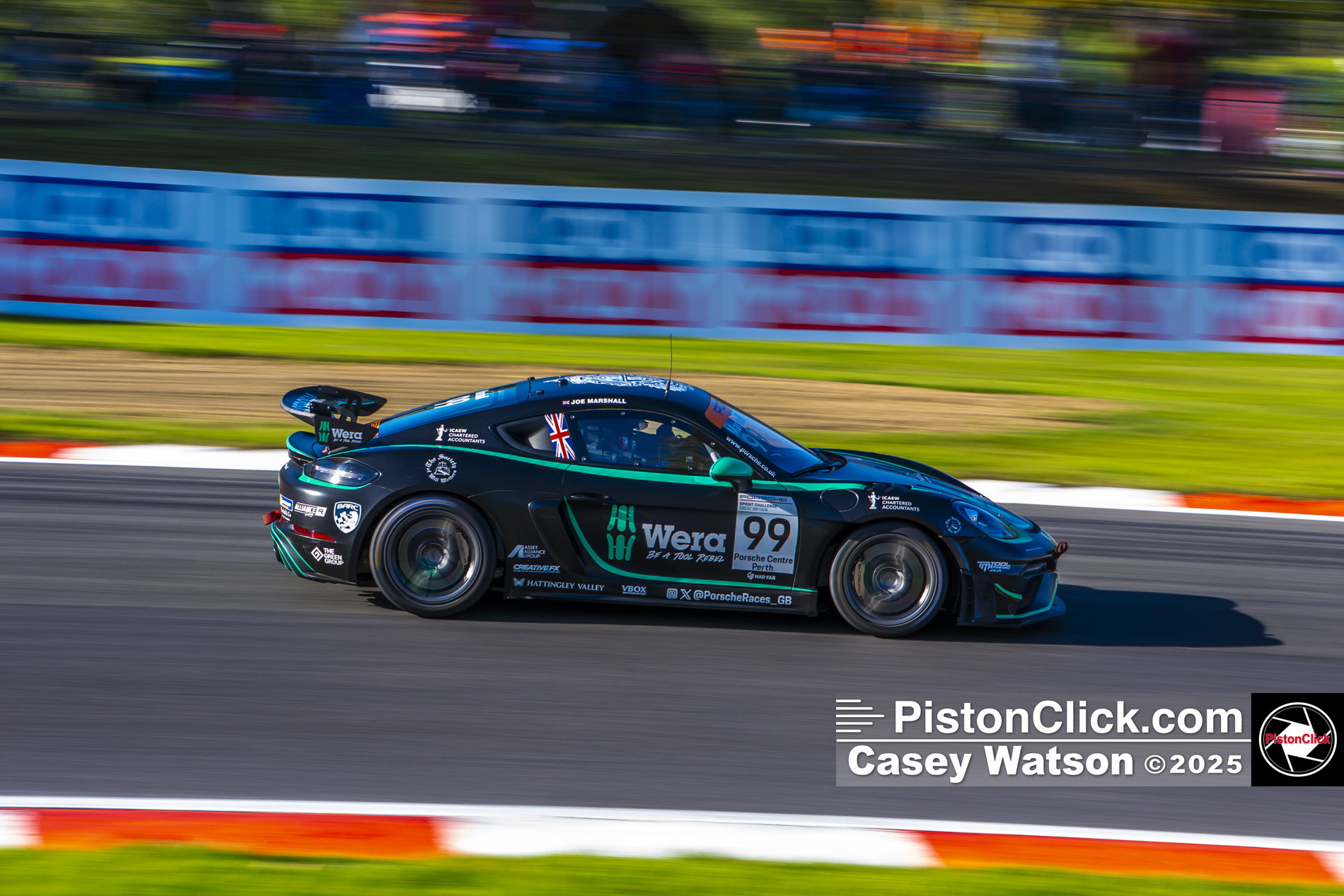 Using Only a 70-200mm lens at Brands Hatch