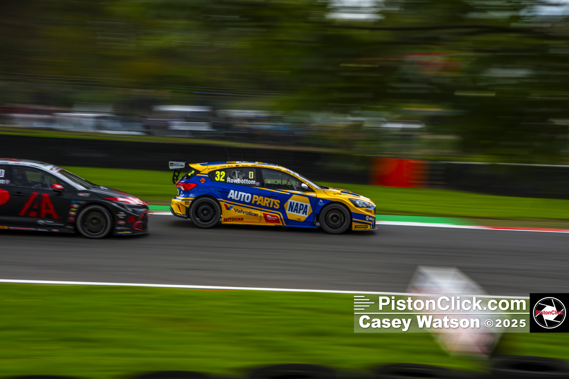 70-200mm lens at Brands Hatch