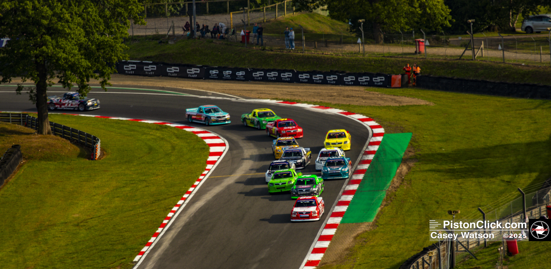 Best lens at Brands Hatch
