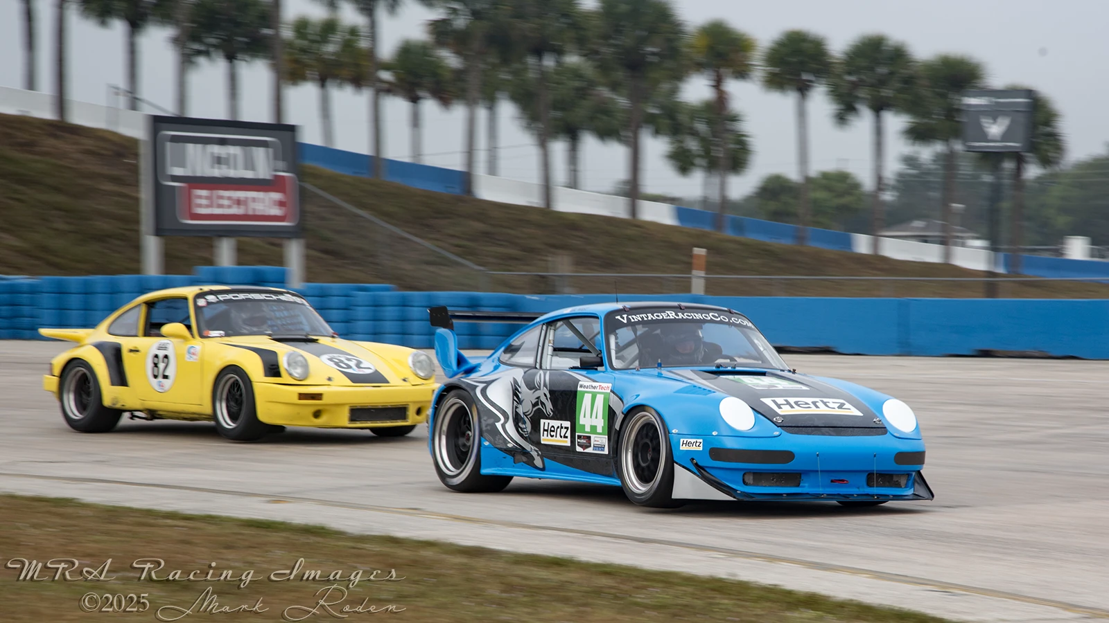 Gil West in the 1997 Porsche 993 RSR/3.8