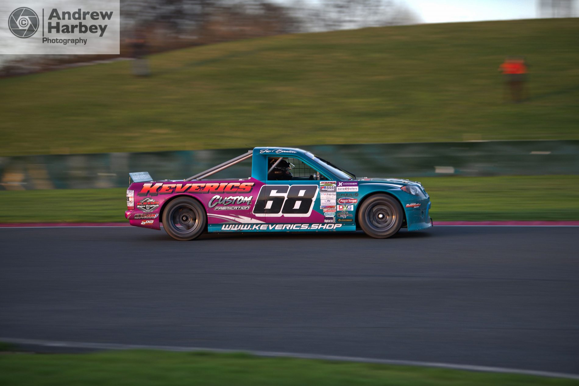 Plum Pudding Race at Mallory Park