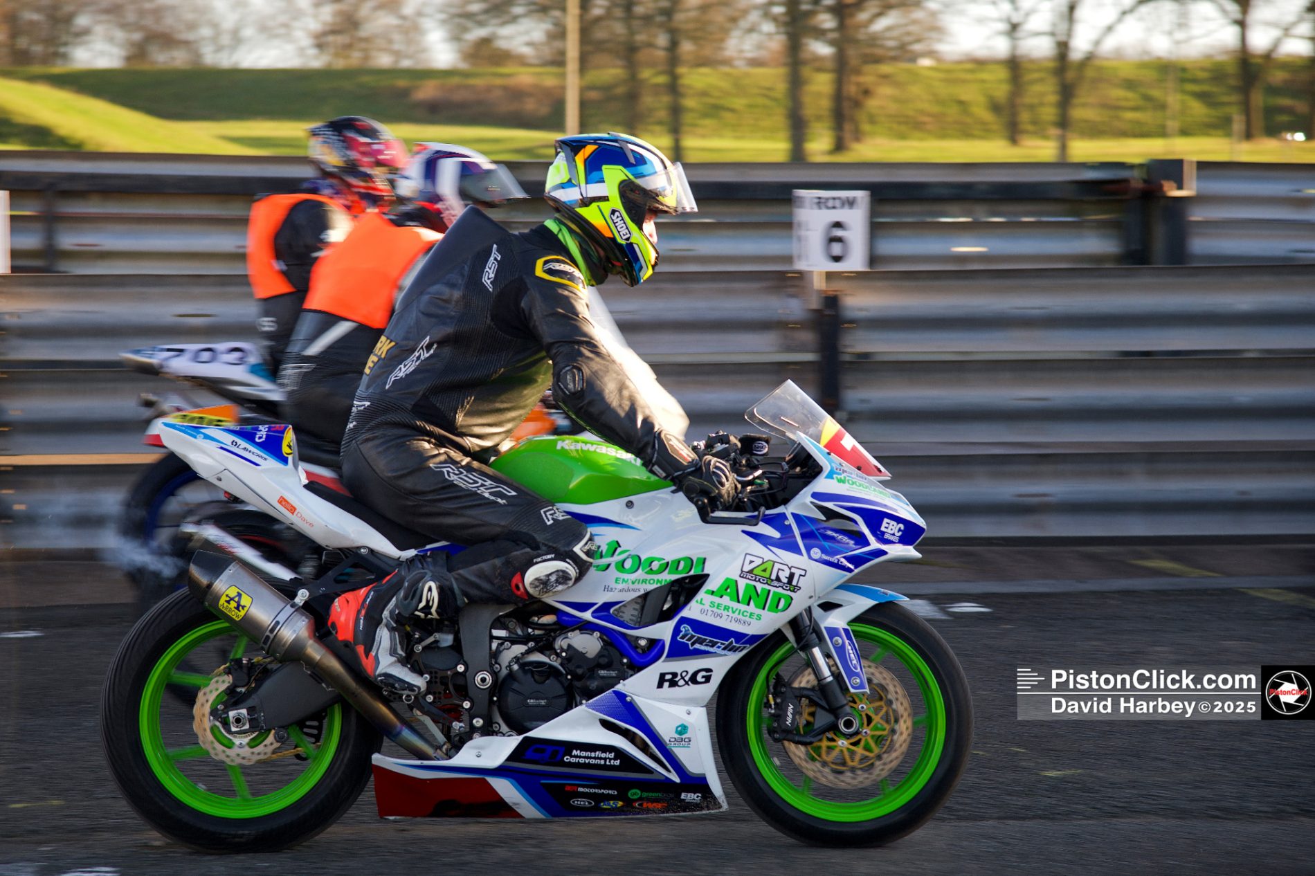 Motorcycle racing at the Plum Pudding Race at Mallory Park