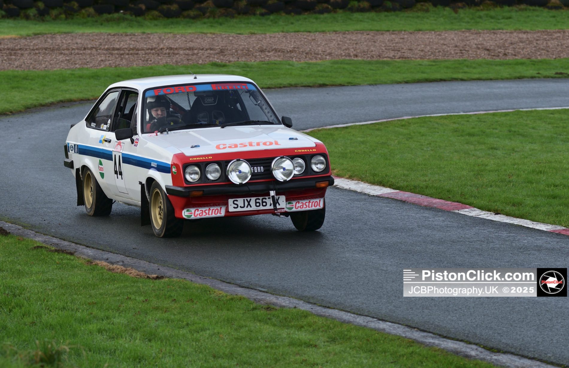 David Wingfield driving a Ford Escort RS2000 MkII