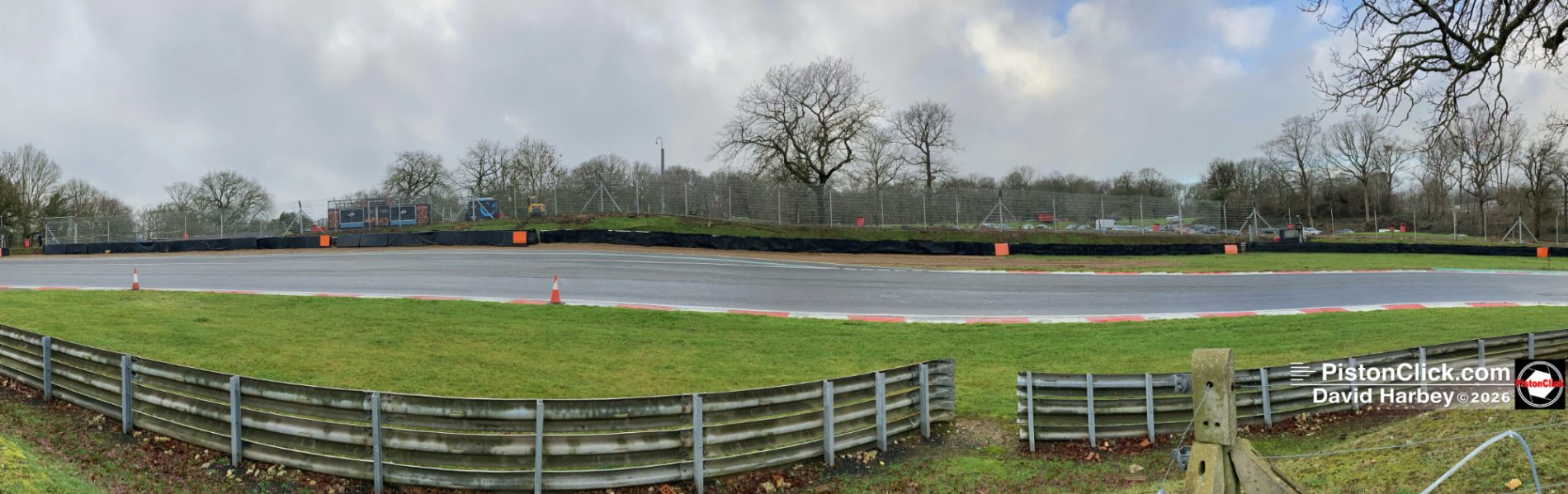 New fence at Druids Brands Hatch