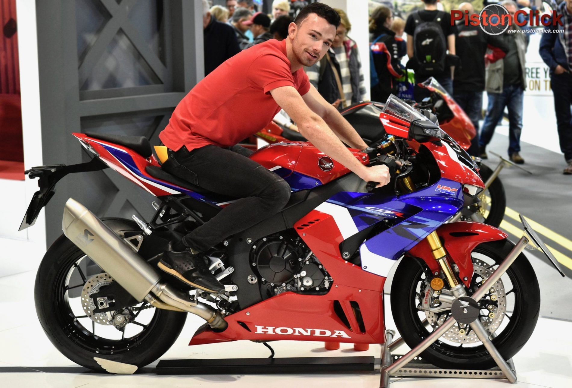 Glen Irwin riding for Honda 2019