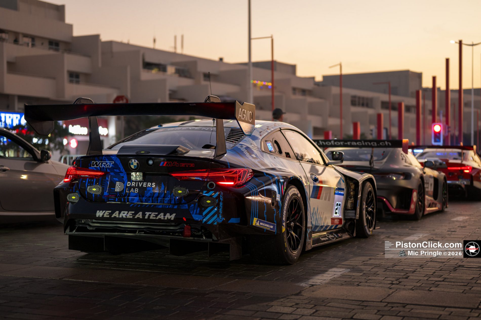 24 Hours Dubai - Turin Boulevard