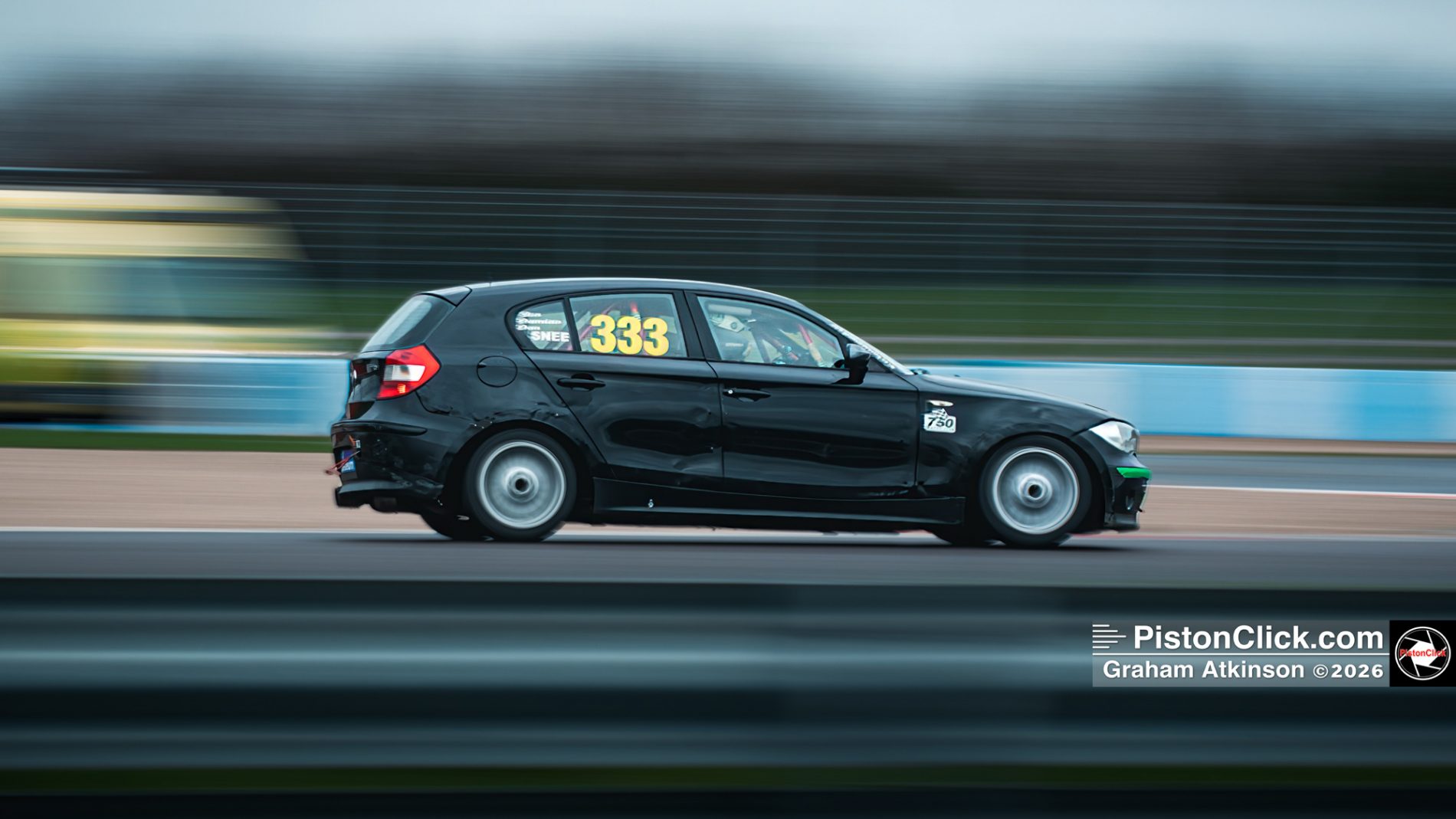 Semi-Exclusive Test days Donington Park
