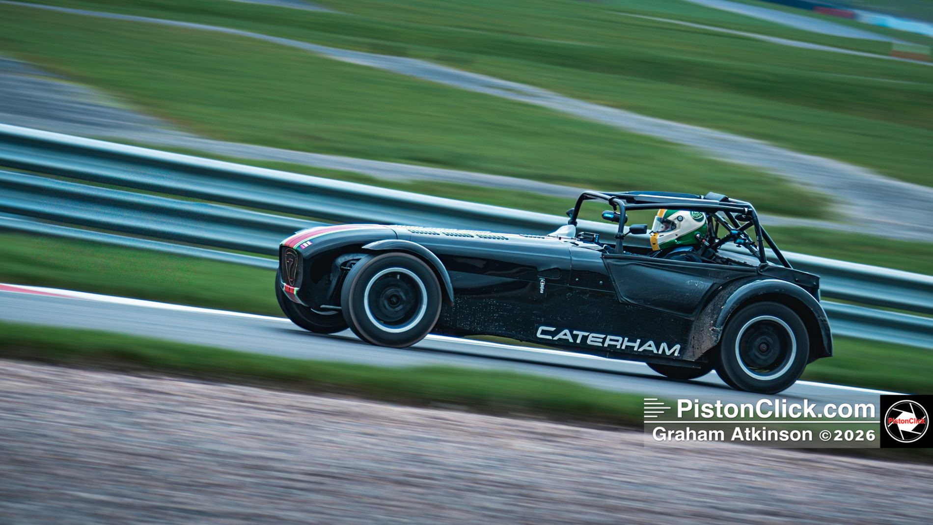 Semi-Exclusive Test days Donington Park