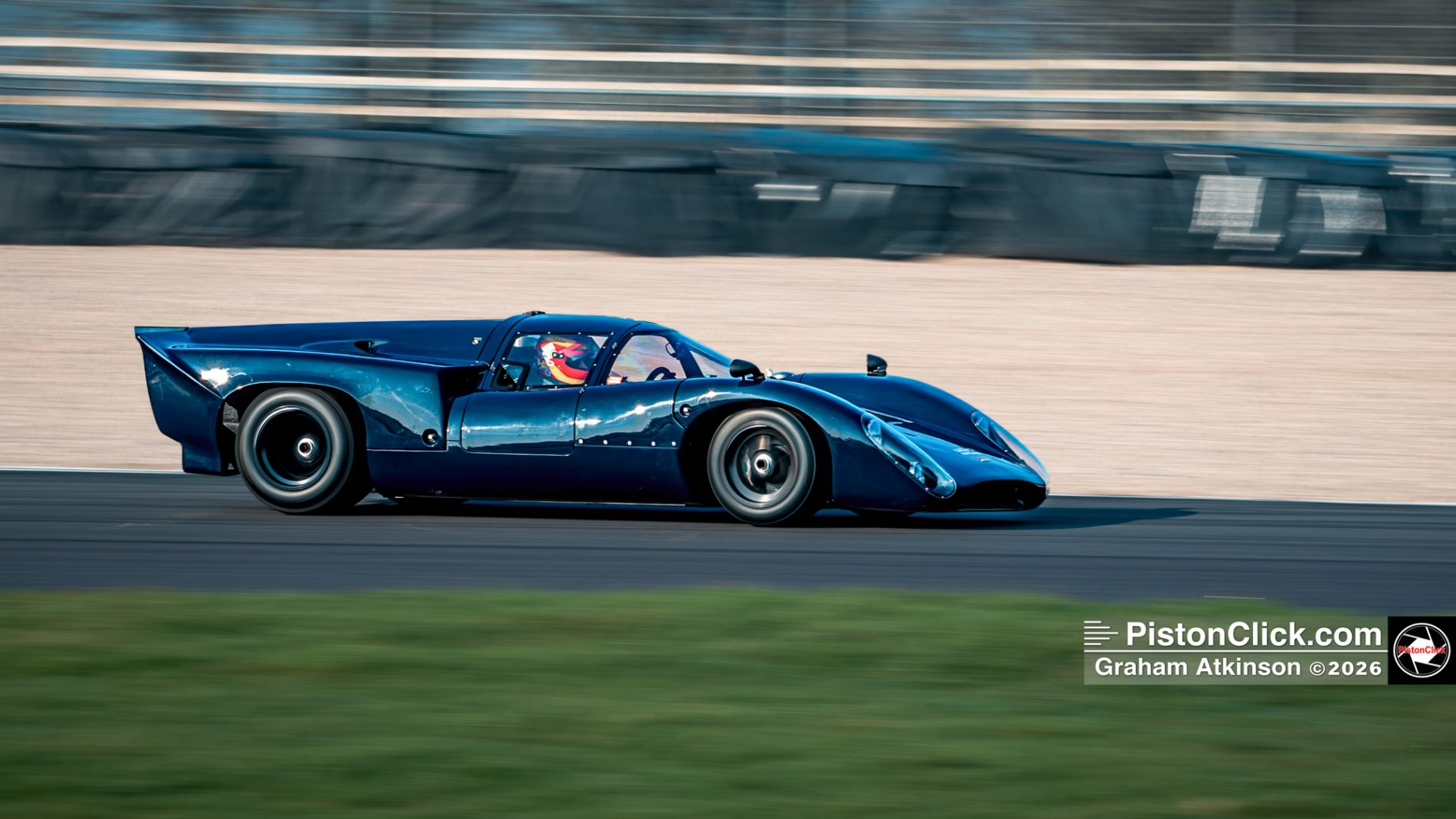 Legacy Outlaws Lola T70 MkIIIB