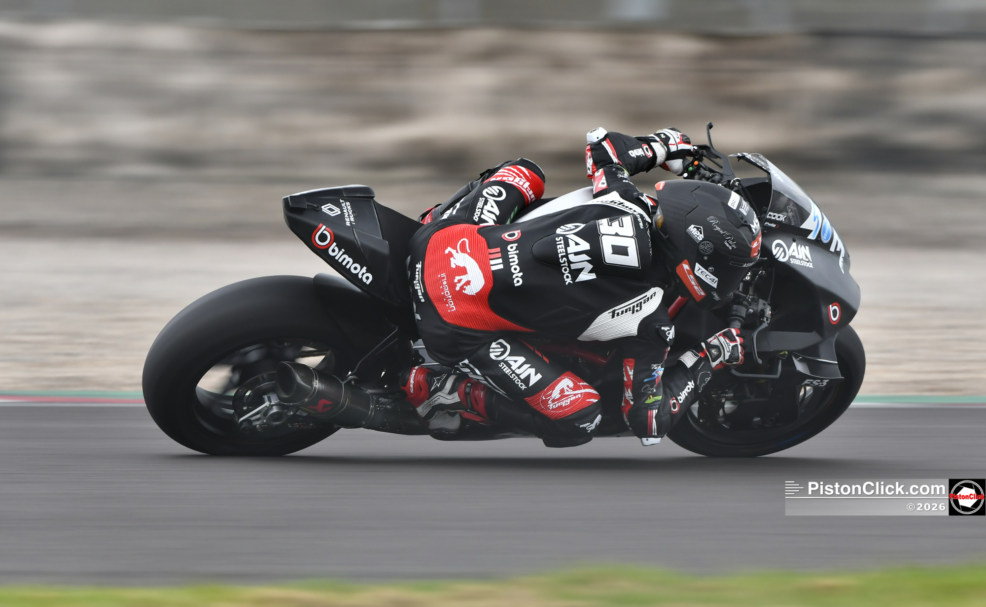 Max Cook on the AJN Steelstock team Bimota KB998 Rimini Superbike