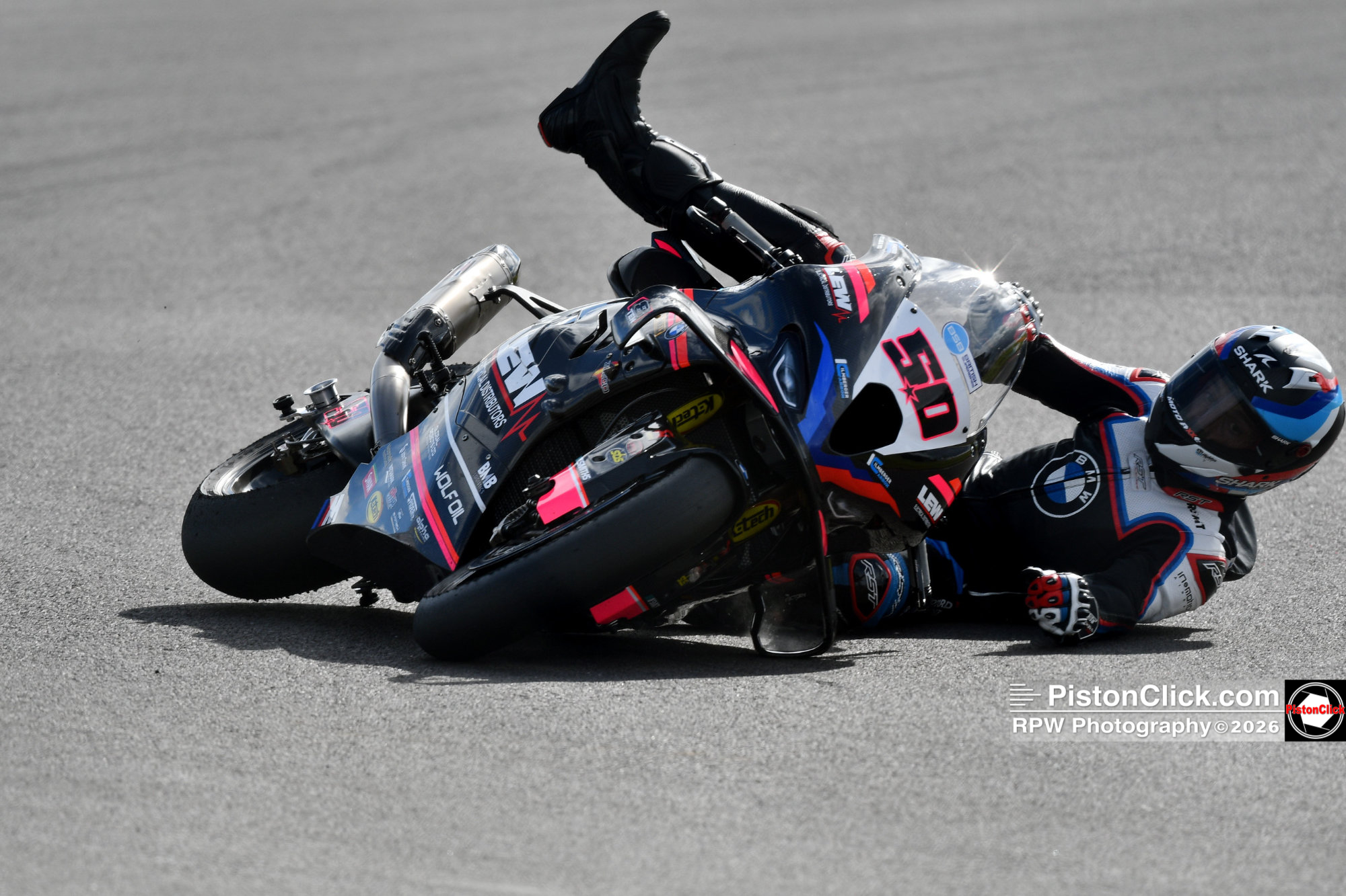 Sylvain Guintoli British Super Bikes LEW 8TEN Racing