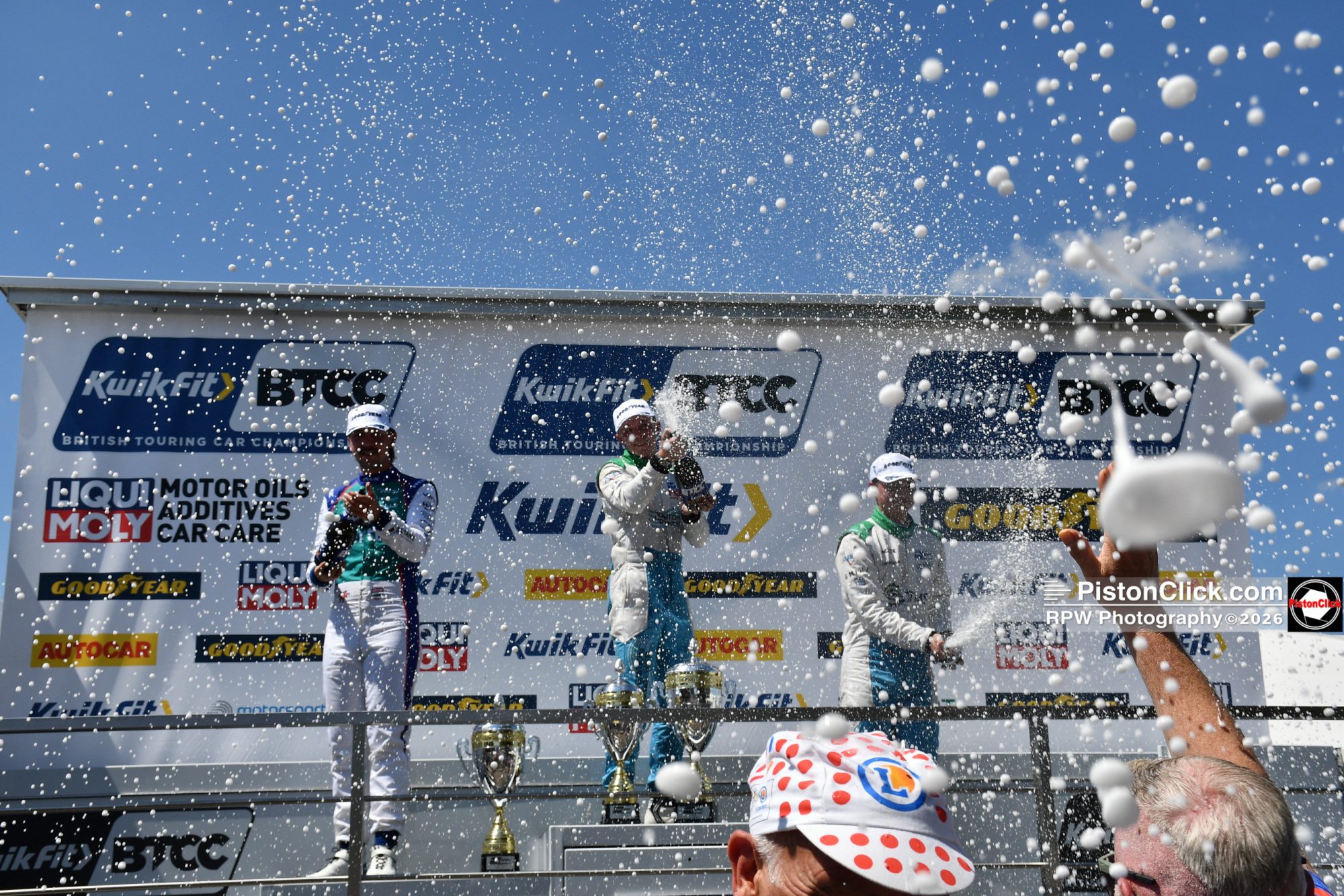 Charles Rainford wins at Snetterton