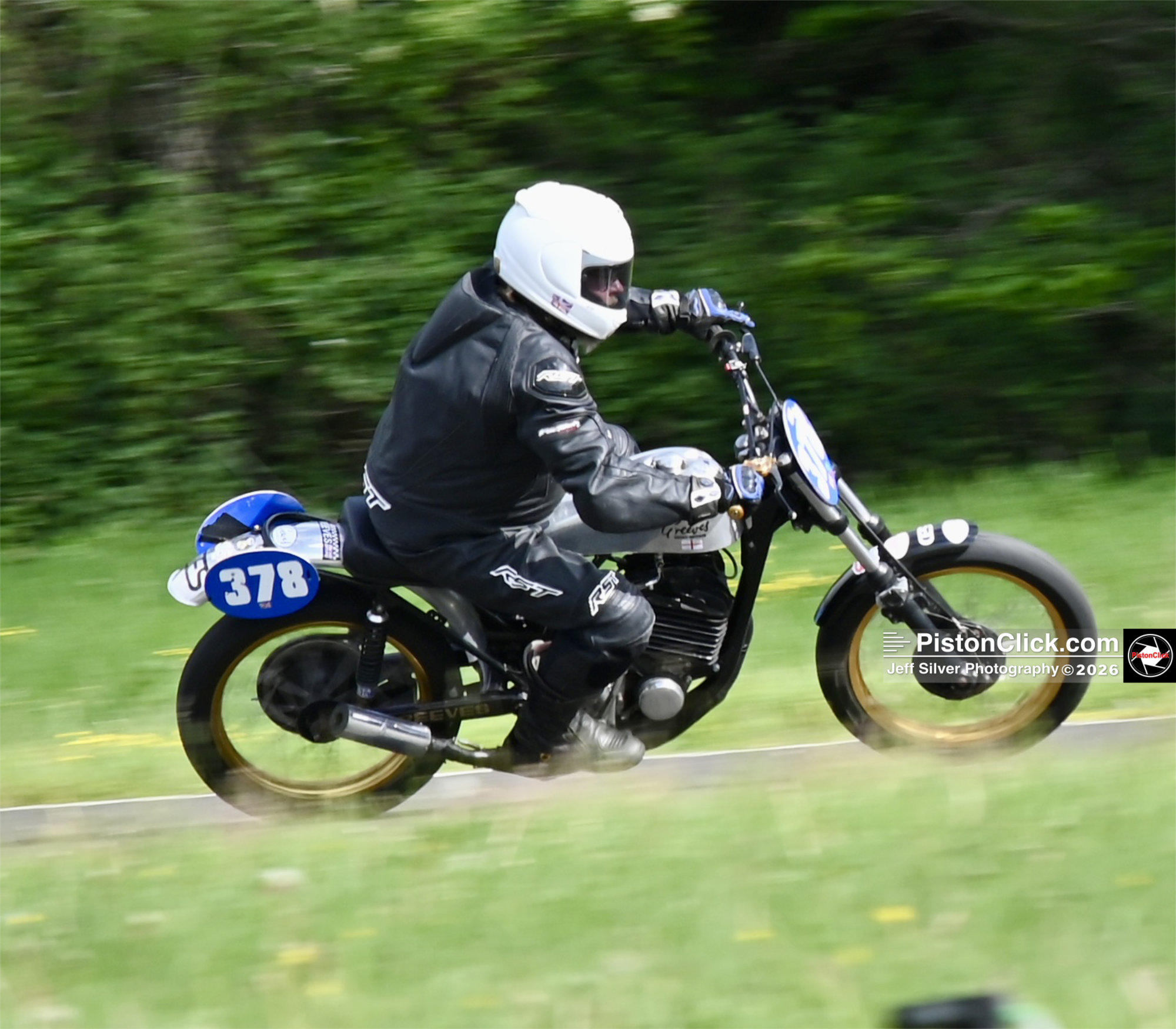 Steve Atkinson, riding his 350 Greeves