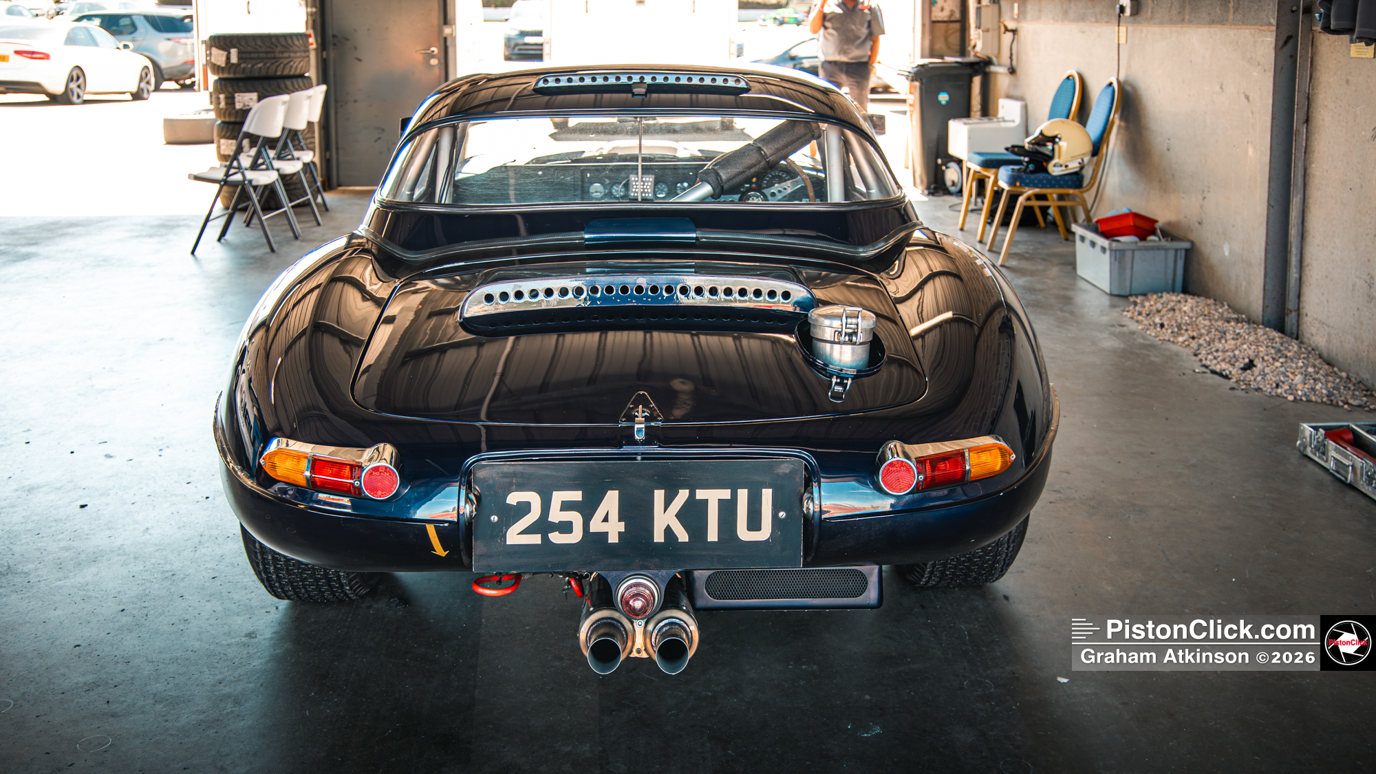 Semi-Lightweight Jaguar E-Type