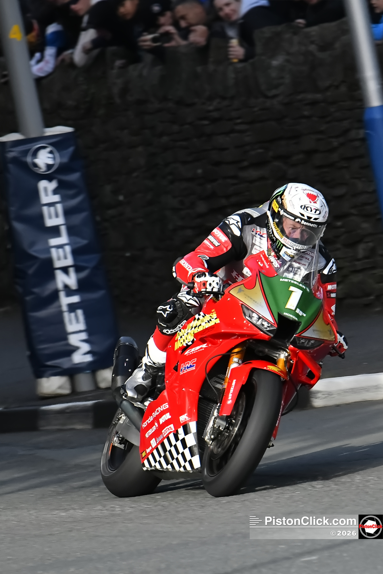 John McGuinness Sportbike TT Race 1 IoM TT