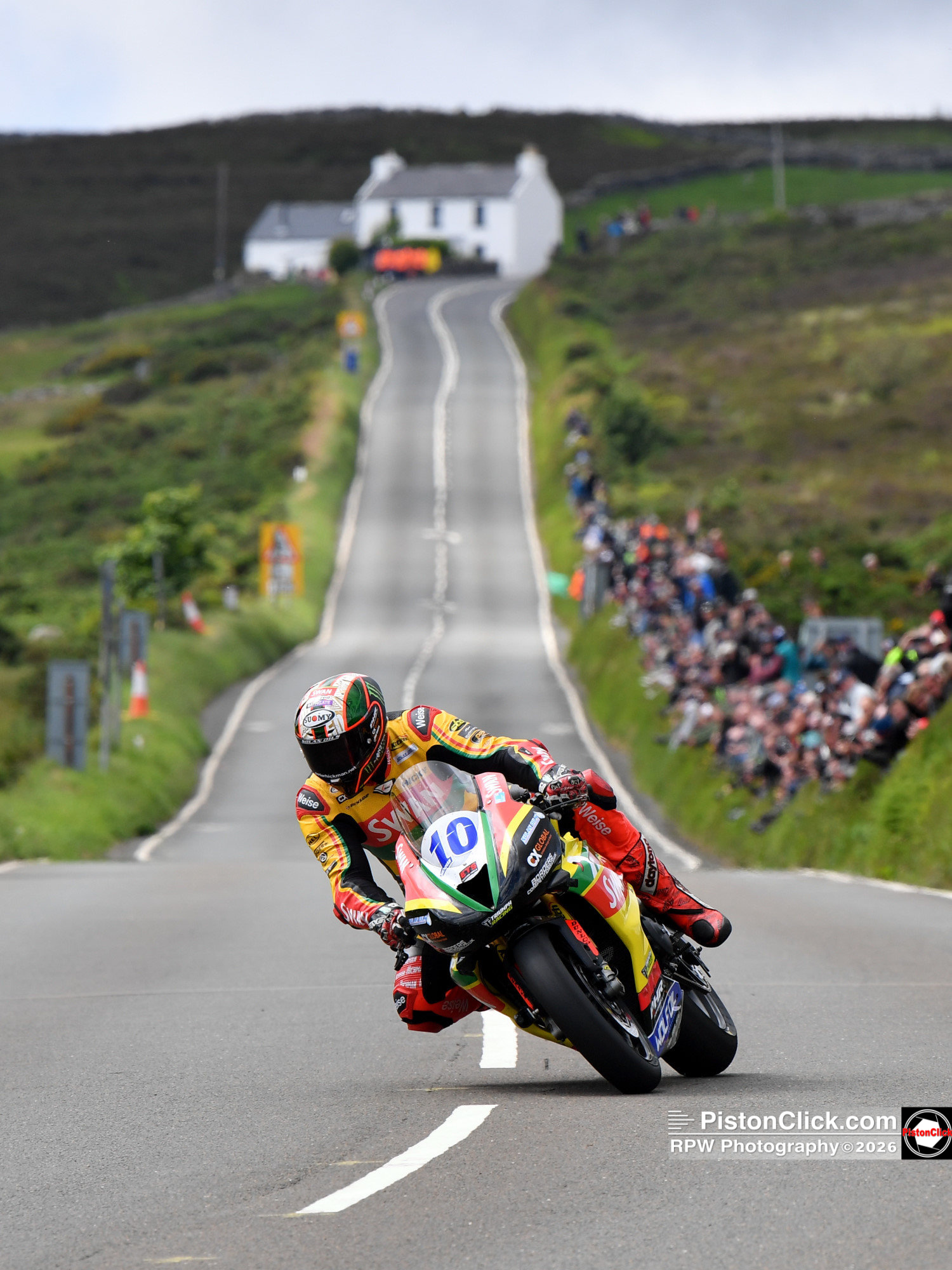 Peter Hickman IoM TT Supersport TT Race 2026 third