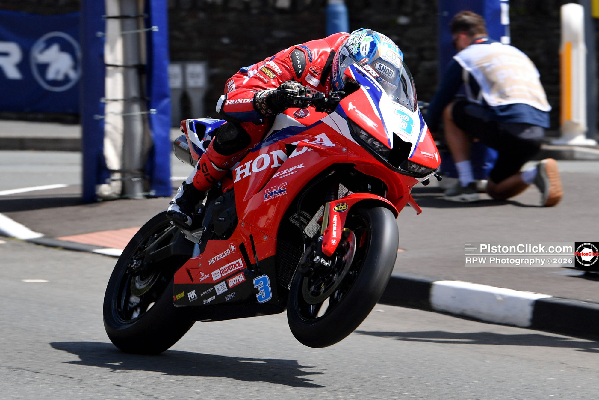 Dean Harrison IoM TT Senior TT Winner 2026