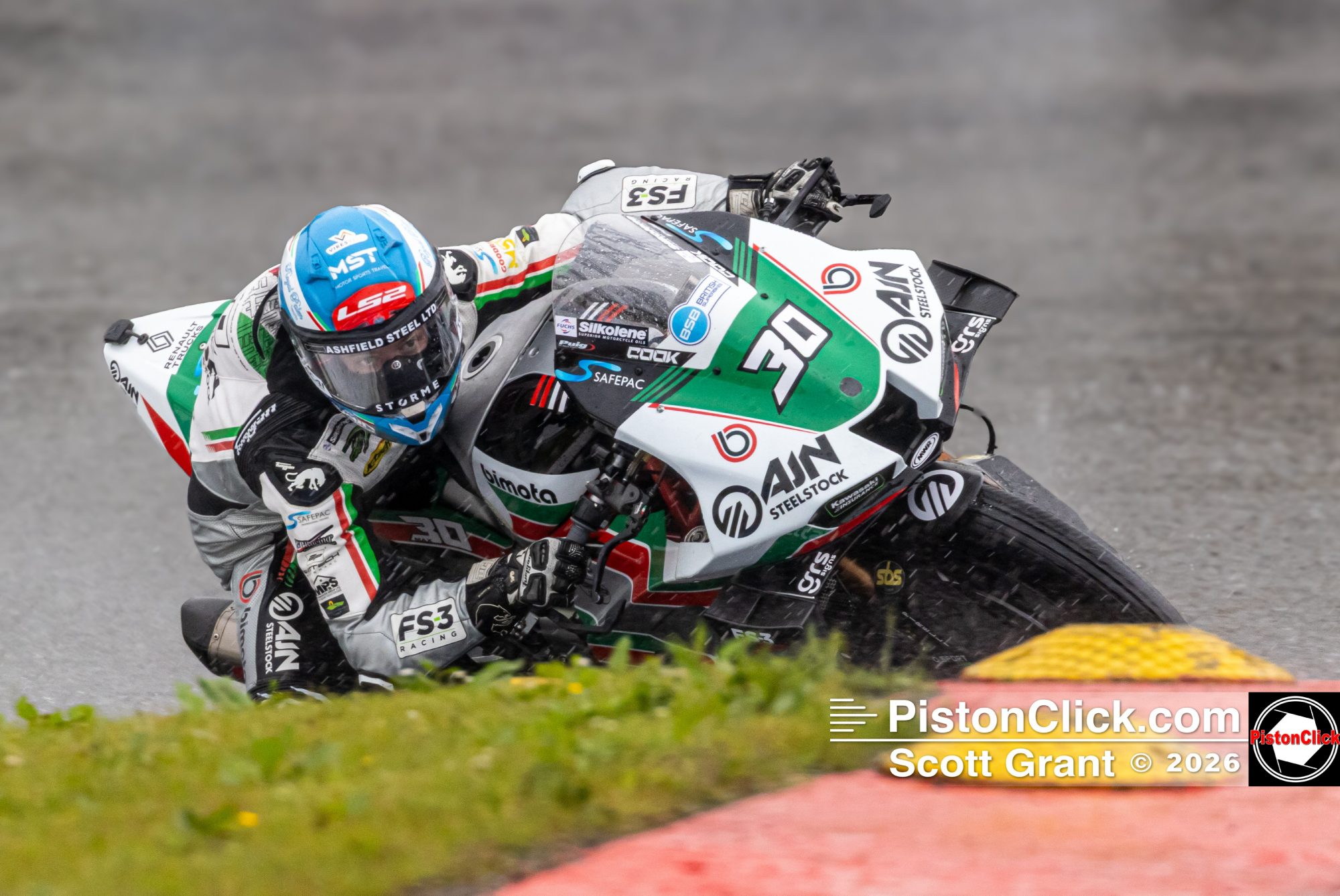 Max Cook (AJN Steelstock bimota)