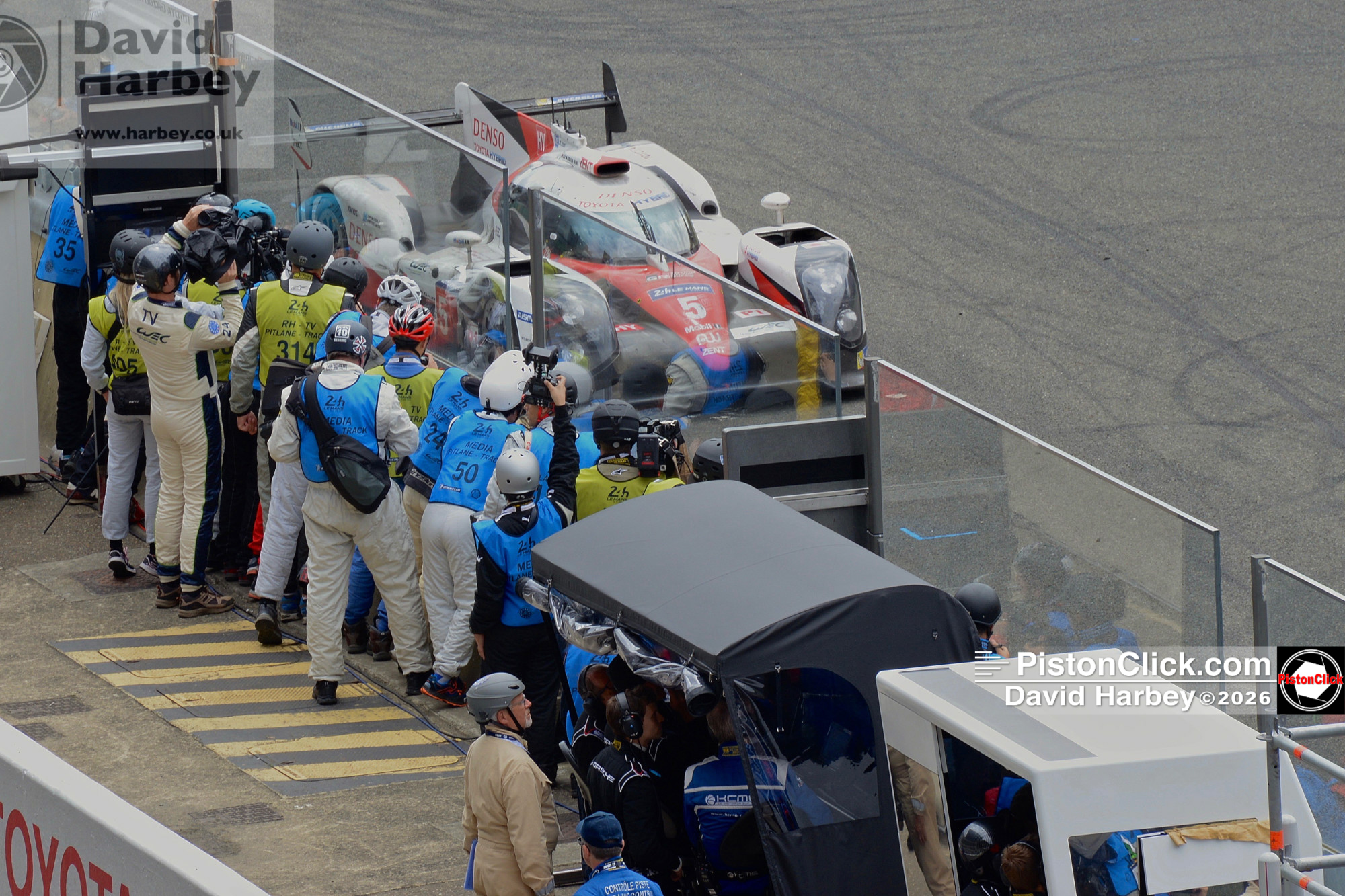 Le Mans 24 Hours 2016