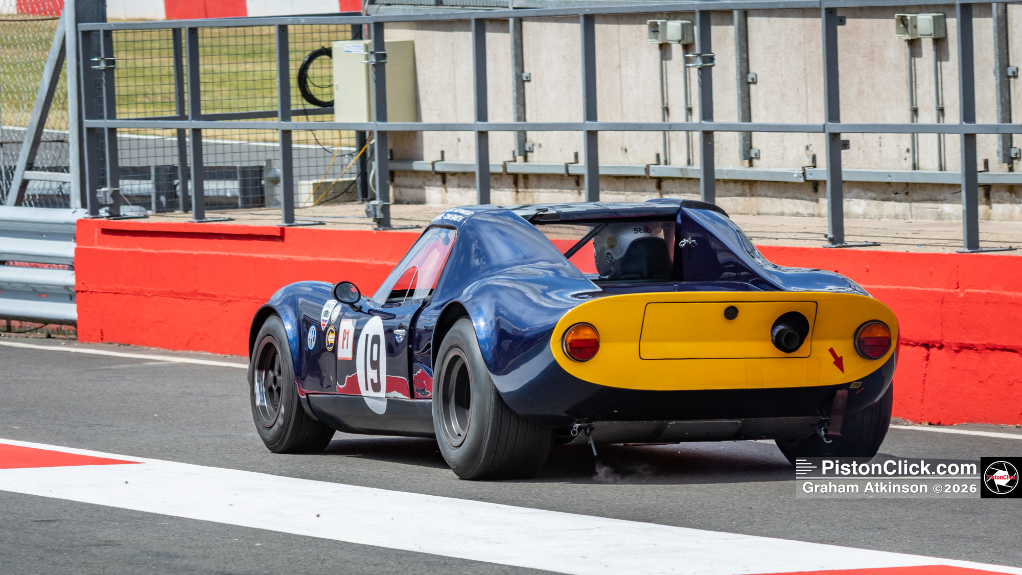 Donington Test Day Rescue 1968 Chevron B8