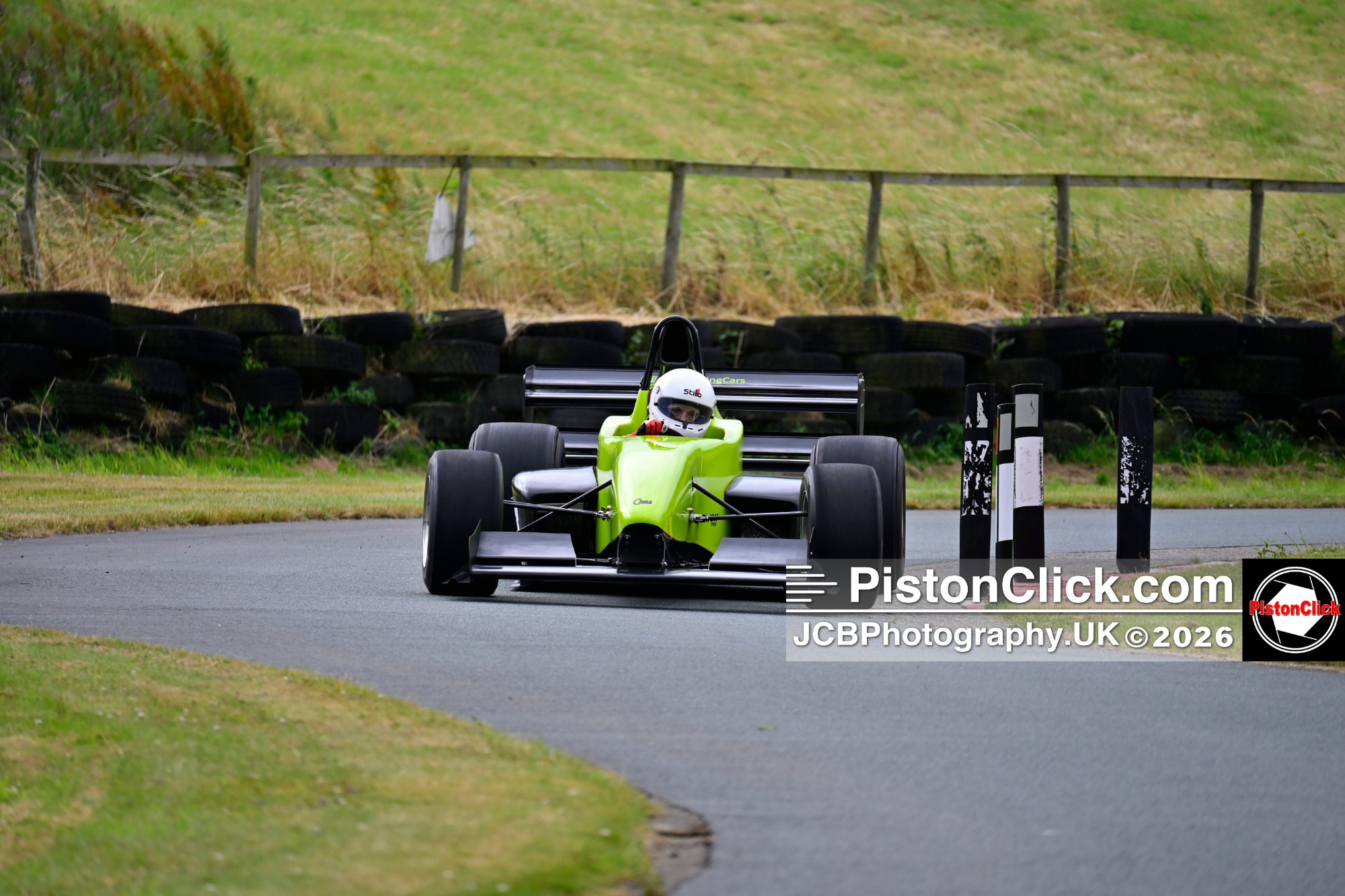 Lynn Owen driving a OMS