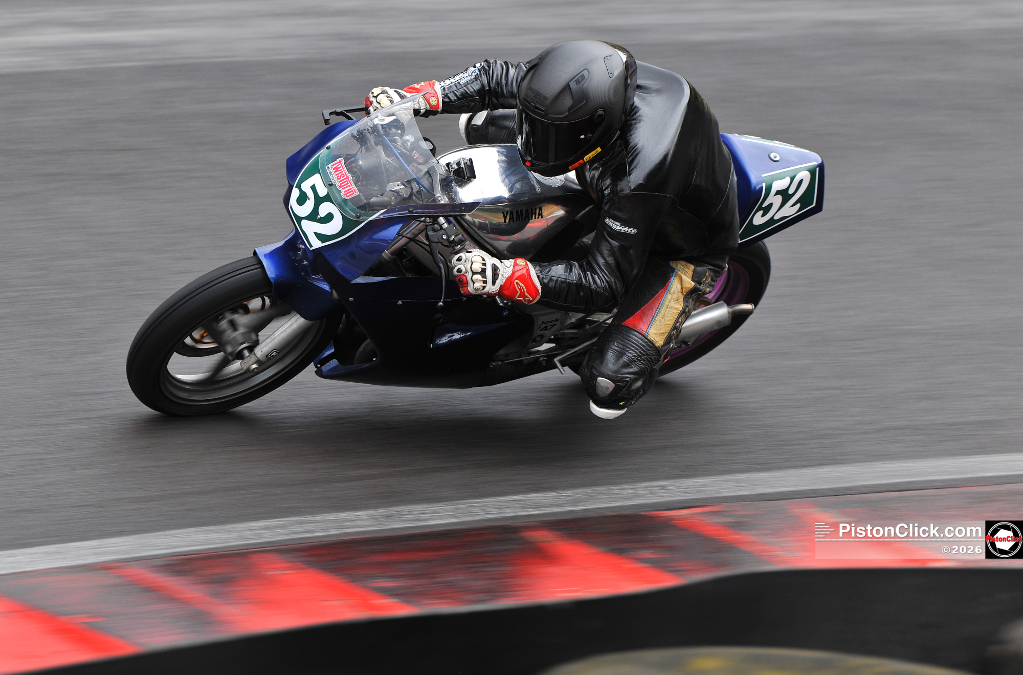 BMCRC Cadwell Park Nikon D3X