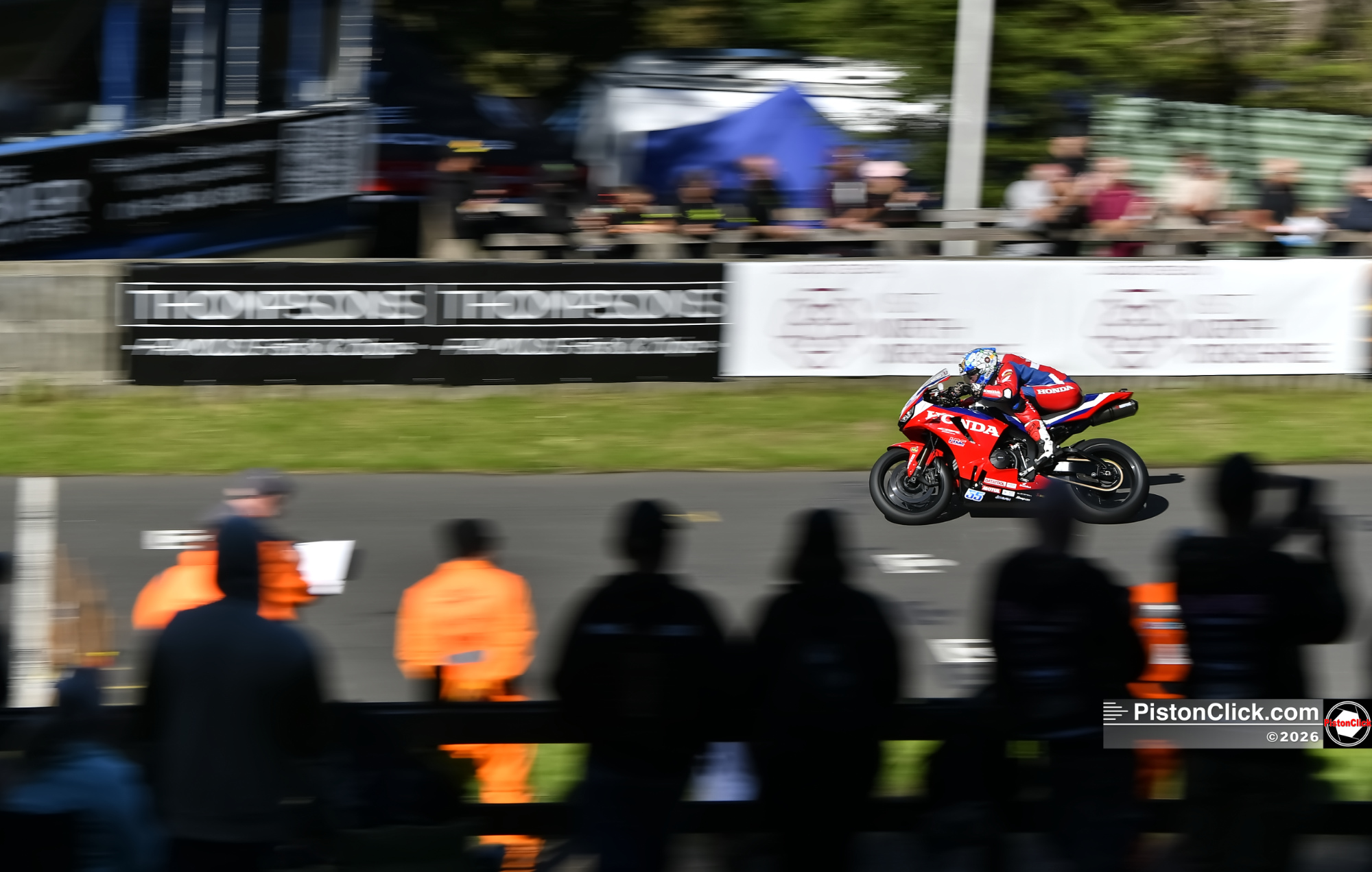 Dean Harrison road racer at Olivers Mount