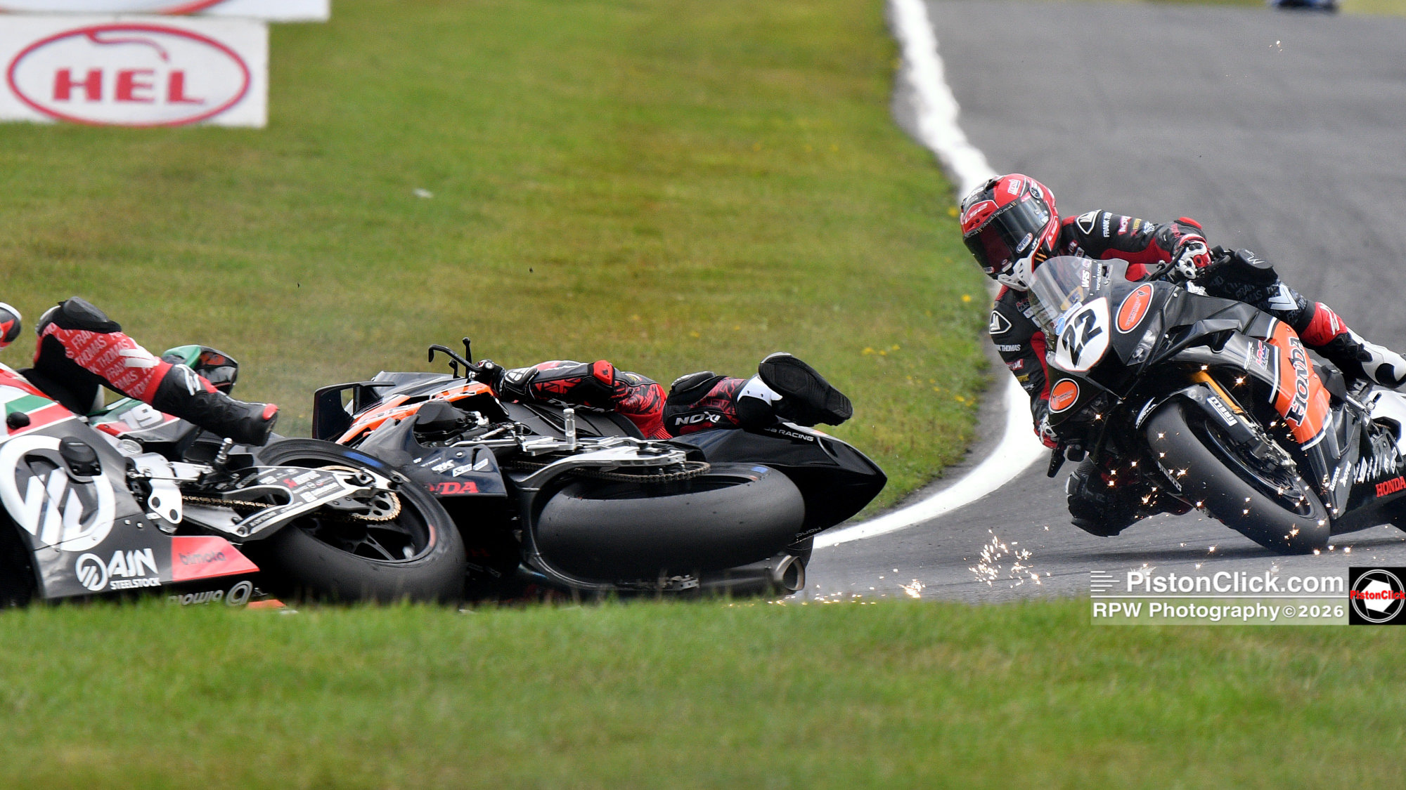 Ryan Vickers Crash BSB Cadwell Park 2026