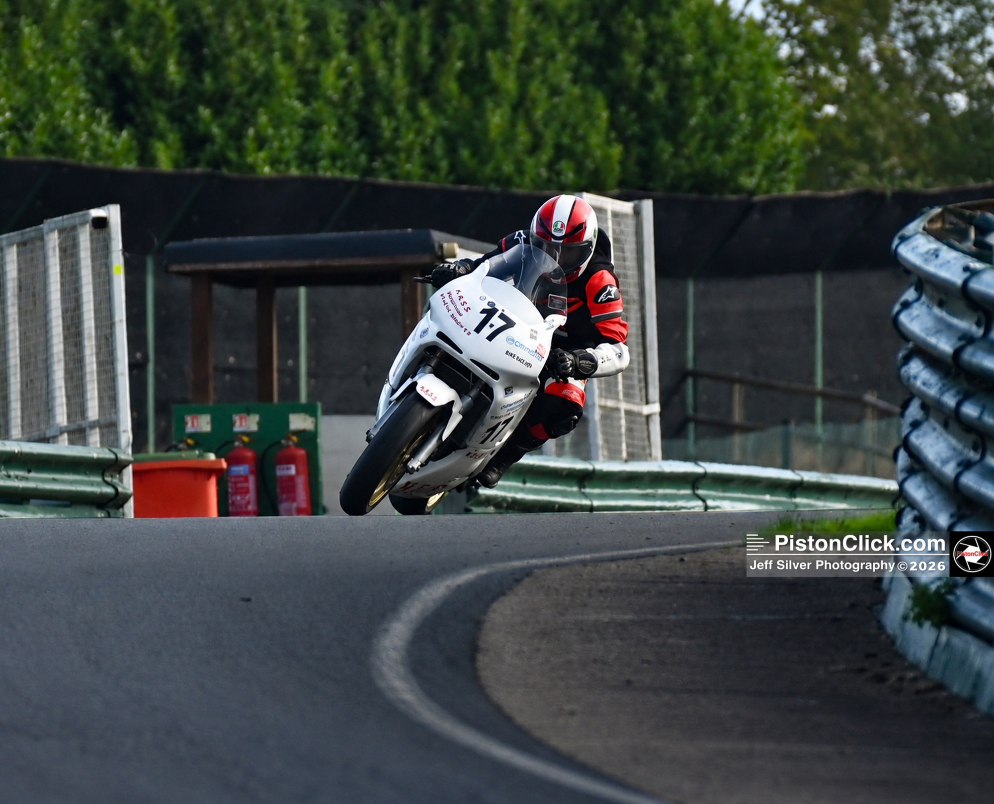 Brett EMRA Round 5 Mallory Park