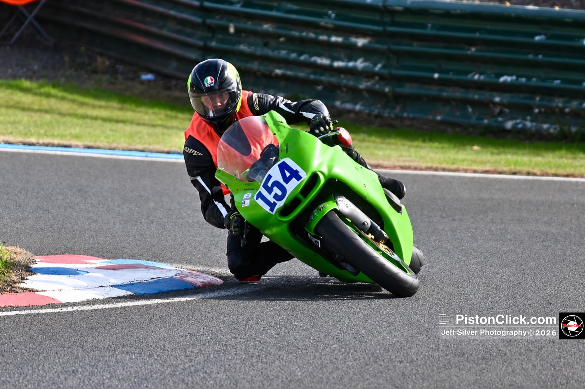 EMRA Motorcycle racing Mallory Park