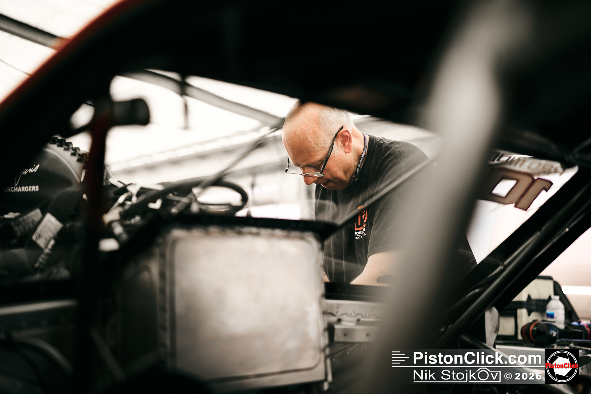 Rebuilding a Drag Car at Santa Pod