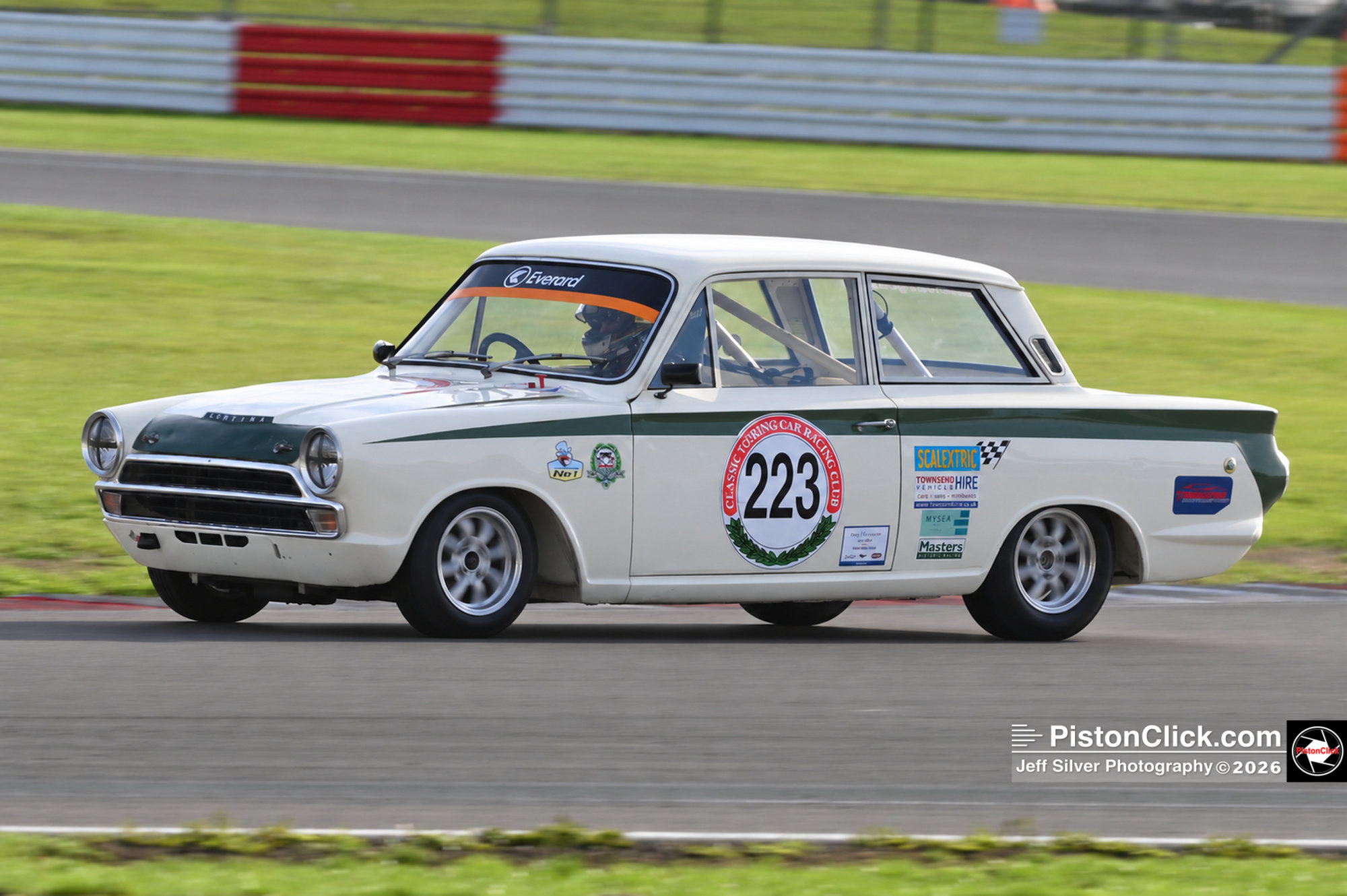 Top Hat Pre ’66 Touring Cars Motor Racing Legends Silverstone