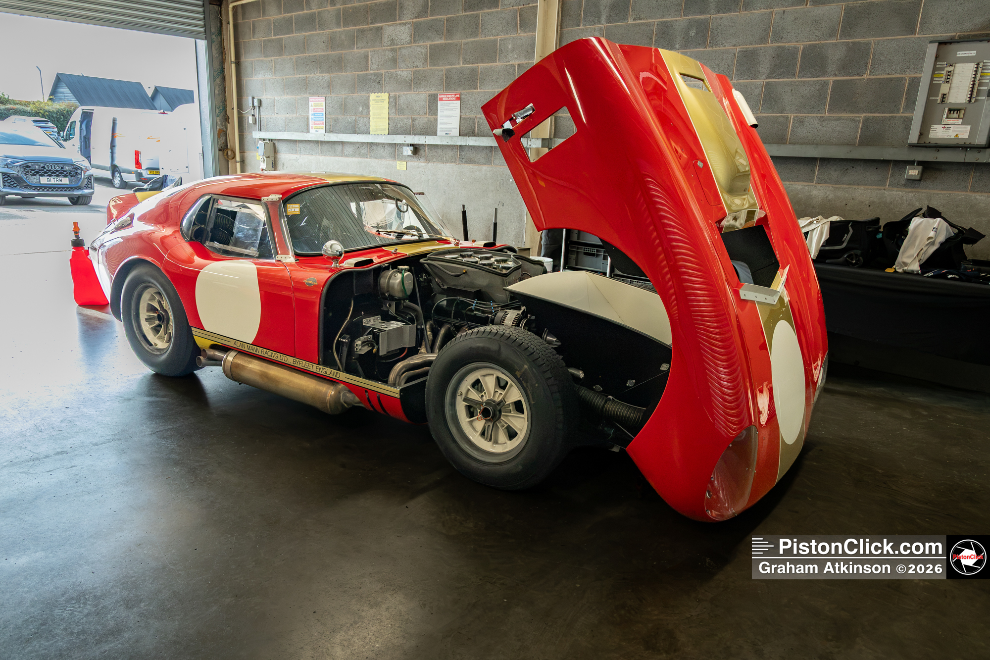 Cobra Daytona Coupe 289