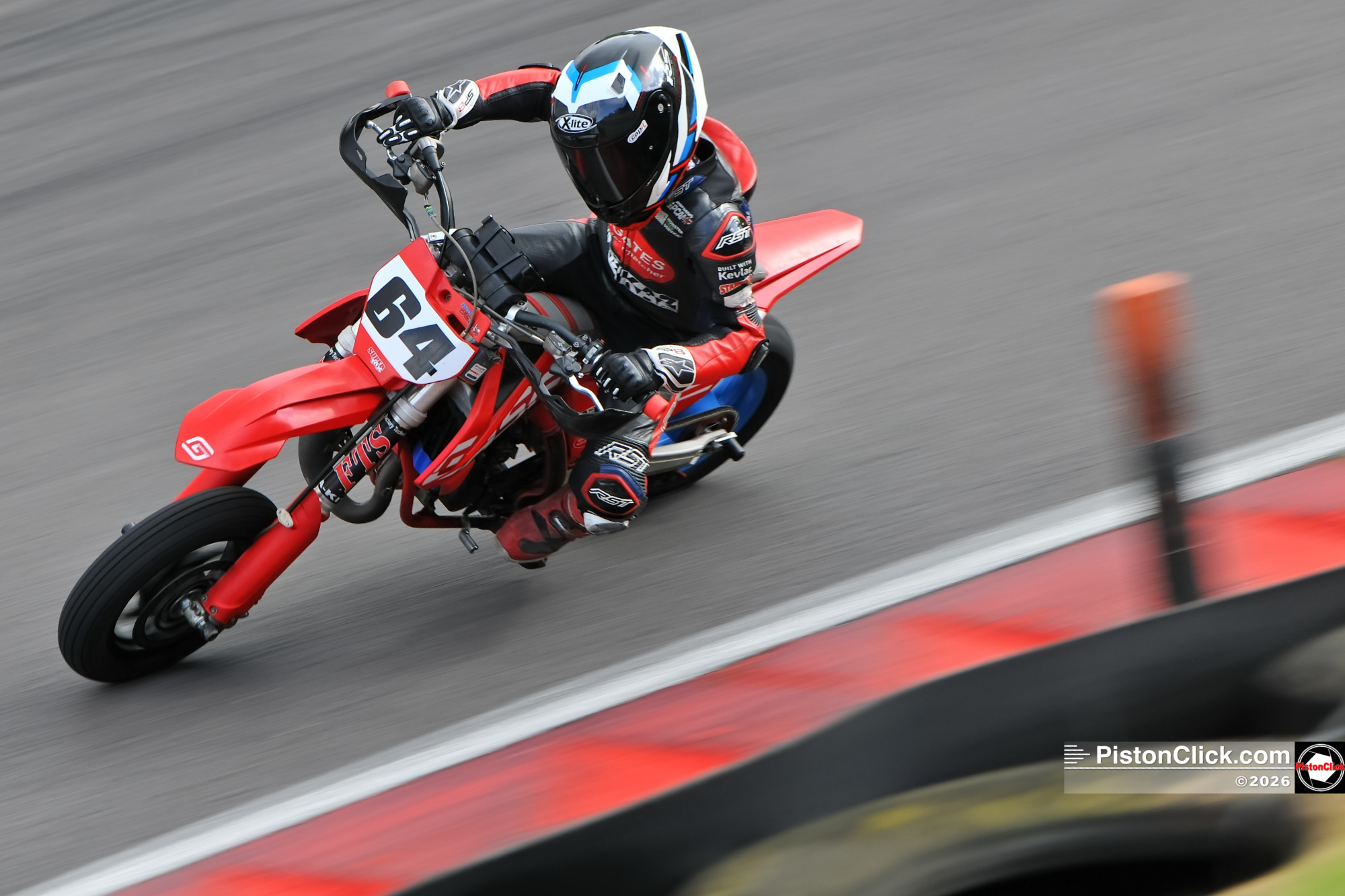 Supermoto