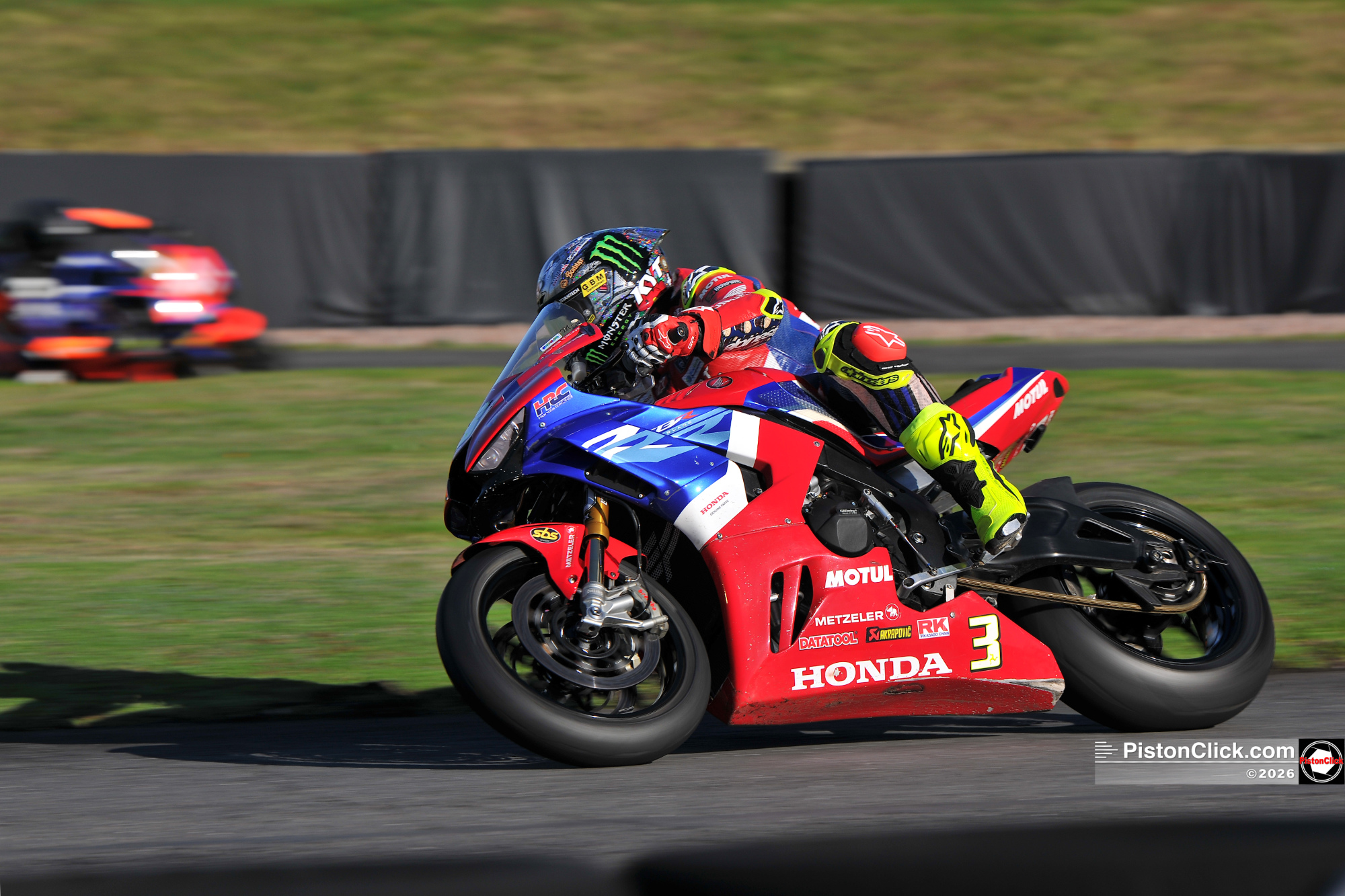 Motorcycle racing at Darley Moor 2026