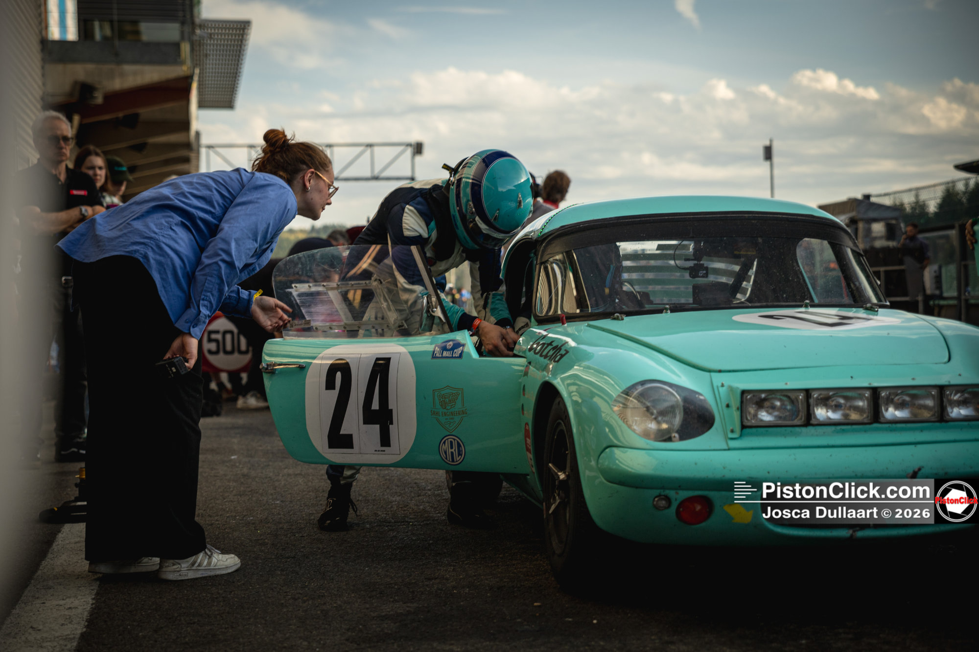 Photographing the The Spa Six Hours Pit Lane